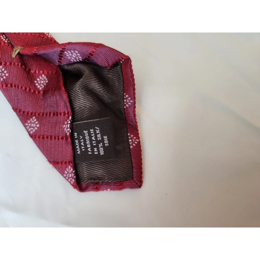 Joseph‎ Abboud Men's Red Striped Neck Tie 100% Silk Men's Tie